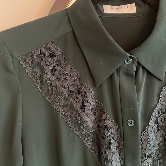 Emerald green button down with lace detail, size S, Babaton - Picture 2 of 8